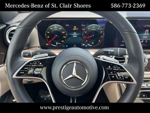 Used 2023 Mercedes-Benz E 350 4MATIC Sedan image 25