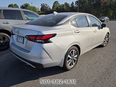Used 2025 Nissan Versa SV w/ Trunk Package FWD image 4