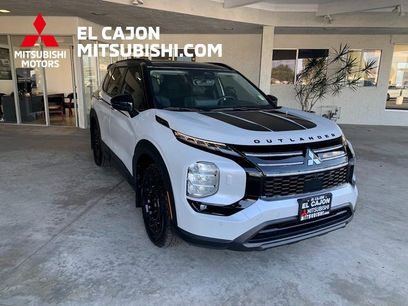 Used 2025 Mitsubishi Outlander Trail Edition