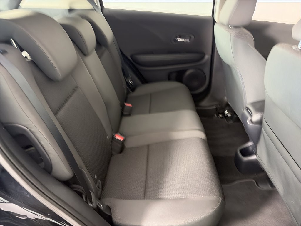 Used 2021 Honda HR-V LX image 26