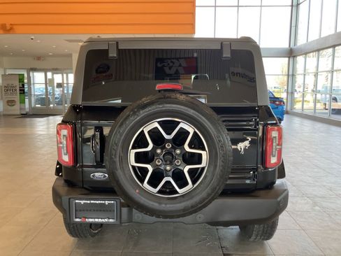 Used 2022 Ford Bronco Outer Banks image 6