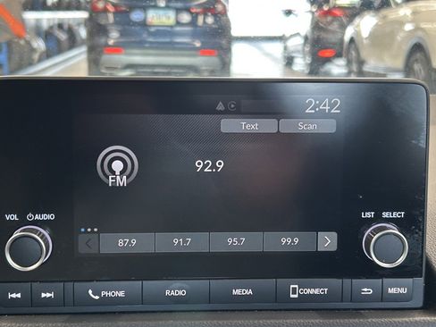 Certified 2025 Honda Civic Sport image 27