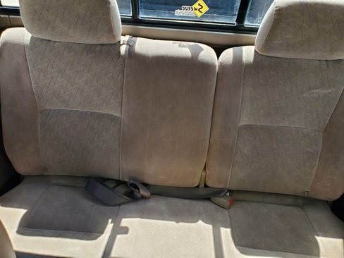 Used 2003 Toyota Tacoma w/ SR5 Package image 22