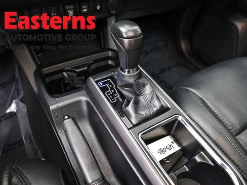 Used 2019 Toyota Tacoma TRD Sport w/ TRD Premium Sport Package image 13