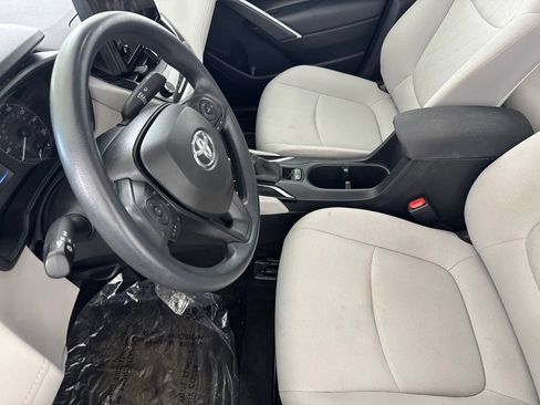 Used 2023 Toyota Corolla Cross L AWD/4WD image 22