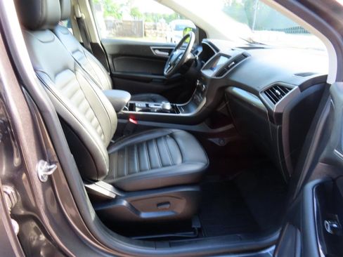 Used 2020 Ford Edge SEL FWD image 22