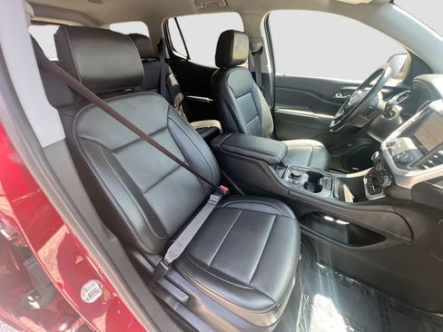 Used 2023 GMC Acadia SLT AWD/4WD image 30