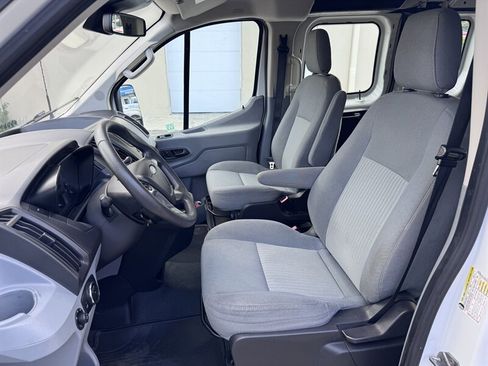 Used 2016 Ford Transit 250 130 Low Roof w/ Exterior Upgrade Package RWD image 17