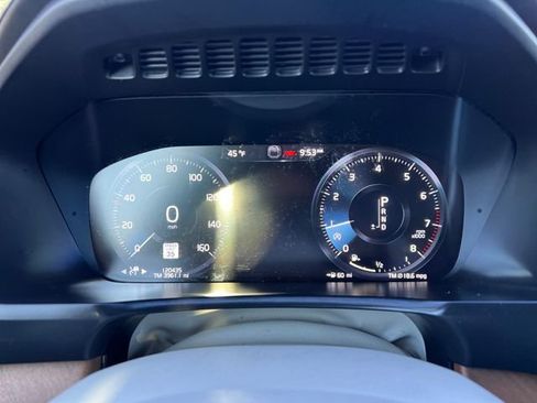 Used 2017 Volvo XC90 T6 Inscription w/ Vision Package image 23