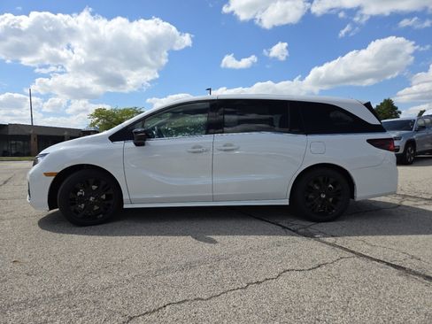 New 2026 Honda Odyssey Sport-L image 17