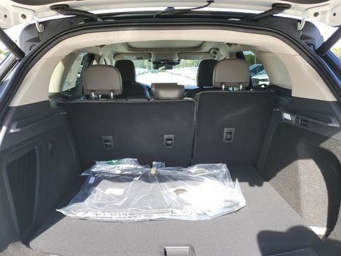 New 2026 Lincoln Corsair Reserve w/ Jet Appearance Package FWD image 6