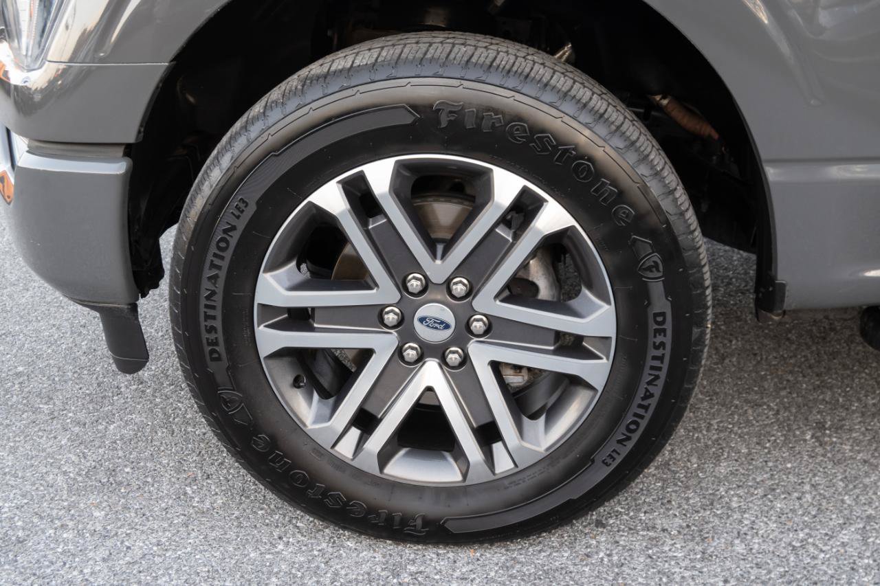 Used 2021 Ford F150 XL w/ STX Appearance Package AWD/4WD image 17