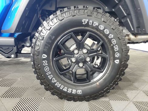 New 2025 Jeep Gladiator Willys image 29