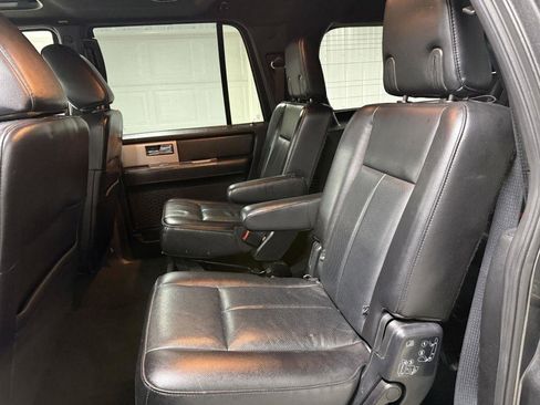 Used 2017 Ford Expedition EL Limited w/ Equipment Group 301A AWD/4WD image 26