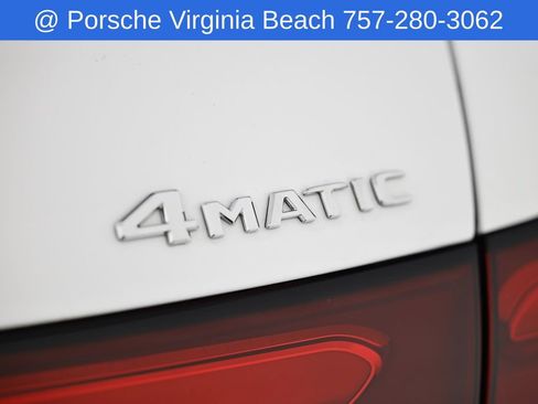 Used 2025 Mercedes-Benz GLC 300 4MATIC image 16