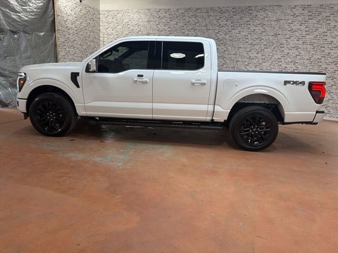 Used 2025 Ford F150 Lariat w/ Equipment Group 502A High image 4