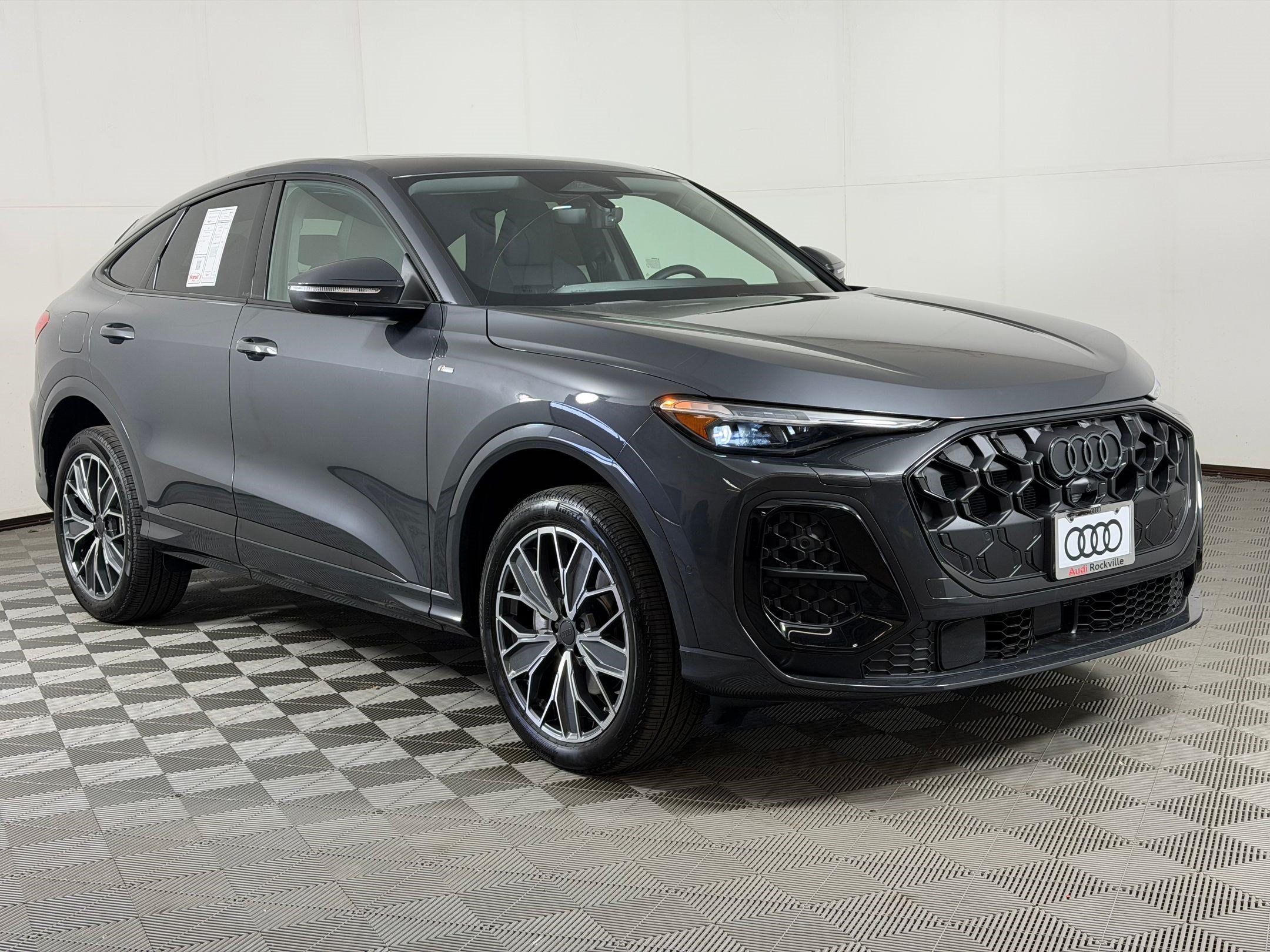 New 2026 Audi Q5 Premium Plus AWD/4WD image 7