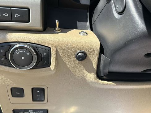 Used 2021 Ford F450 Lariat w/ Lariat Ultimate Package image 18