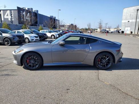 Certified 2024 Nissan Z Performance w/ Floor Mat Package image 7