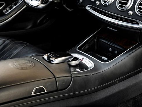 Used 2016 Mercedes-Benz S 63 AMG 4MATIC Coupe image 31