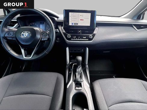 Certified 2025 Toyota Corolla Cross LE w/ Moonroof Package AWD/4WD image 16