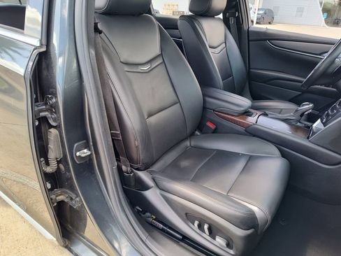 Used 2019 Cadillac XTS FWD image 30