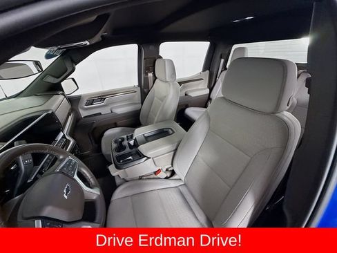 Used 2026 Chevrolet Silverado 1500 RST AWD/4WD image 5