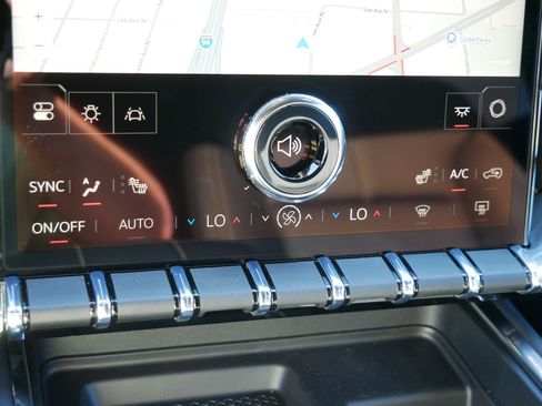 New 2026 GMC Acadia Elevation w/ Elevation Premium Package AWD/4WD image 8