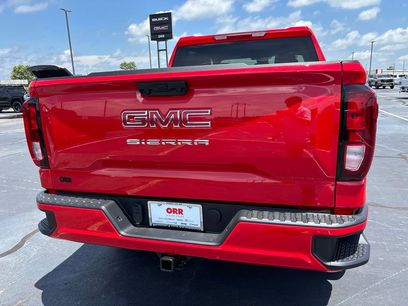 New 2026 GMC Sierra 1500 Pro w/ Graphite Edition
