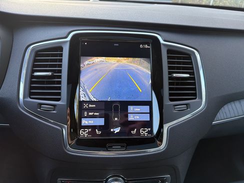 Used 2020 Volvo XC90 T6 Momentum image 25