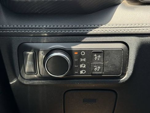 Used 2024 Ford Mustang Premium RWD image 22