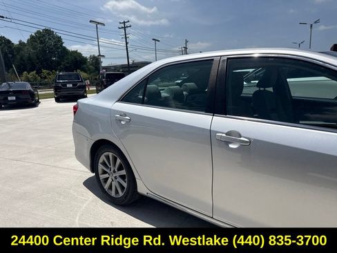 Used 2014 Toyota Camry XLE FWD image 8