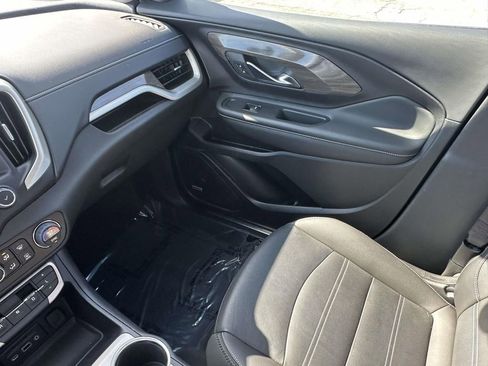 Used 2024 GMC Terrain Denali w/ Denali Premium Package image 35