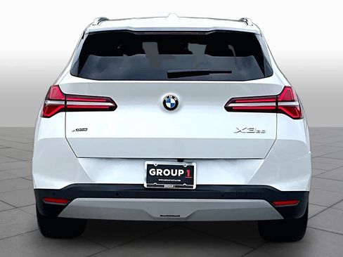 Used 2025 BMW X3 xDrive30i w/ Premium Package AWD/4WD image 5