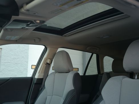 Certified 2025 Subaru Outback Premium image 30