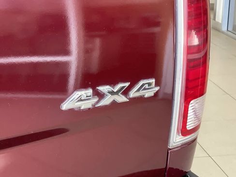 Used 2018 RAM 1500 Laramie Longhorn image 12