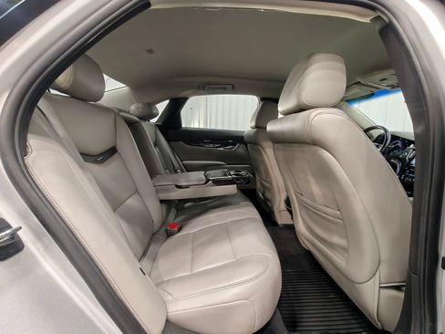 Used 2015 Cadillac XTS Luxury w/ Driver Awareness Package FWD image 22