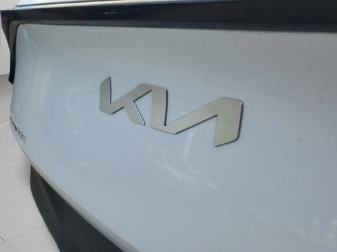 Certified 2023 Kia Sportage EX FWD image 30