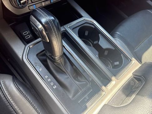 Used 2018 Ford F150 Raptor w/ Equipment Group 802A Luxury image 27