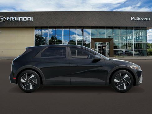 New 2026 Hyundai Ioniq 5 SEL AWD/4WD image 7
