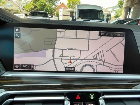 Used 2020 BMW X7 xDrive40i w/ Premium Package AWD/4WD image 25