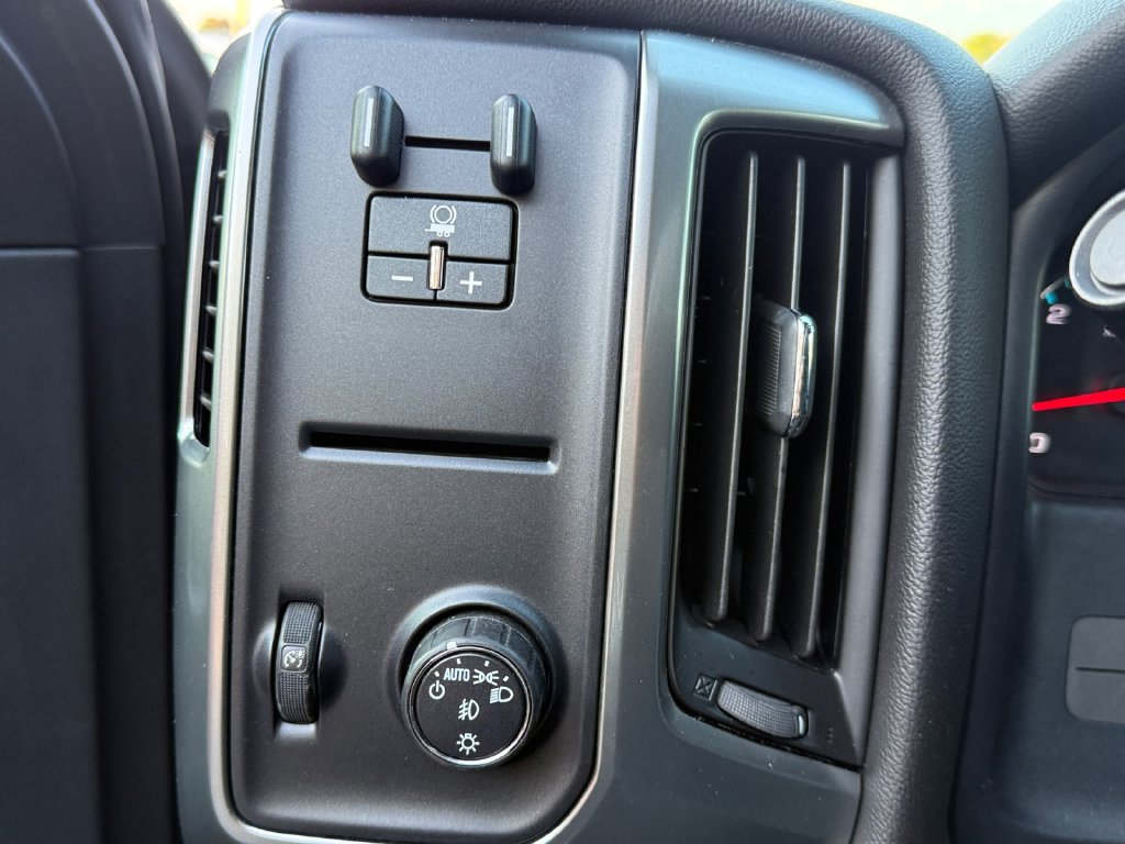 Used 2016 Chevrolet Silverado 1500 LT w/ All Star Edition RWD image 18