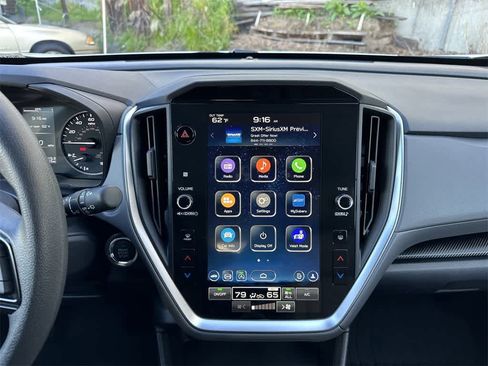 Used 2024 Subaru Crosstrek 2.0i Premium image 17