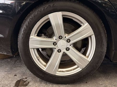 Used 2010 Mercedes-Benz S 550 4MATIC Sedan image 38