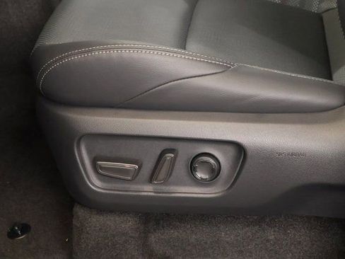 New 2025 Toyota 4Runner TRD Off-Road Premium image 11