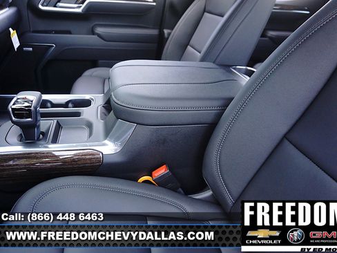 New 2025 GMC Sierra 1500 Elevation w/ Elevation Premium Package image 34