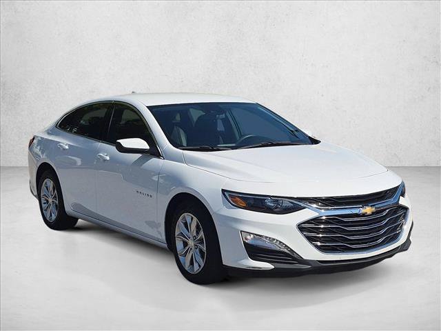 Used 2025 Chevrolet Malibu LT FWD image 3