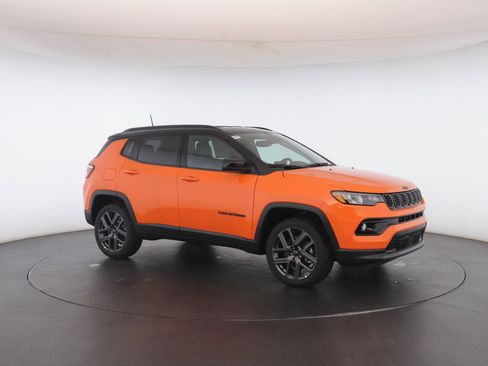 New 2026 Jeep Compass Limited image 32