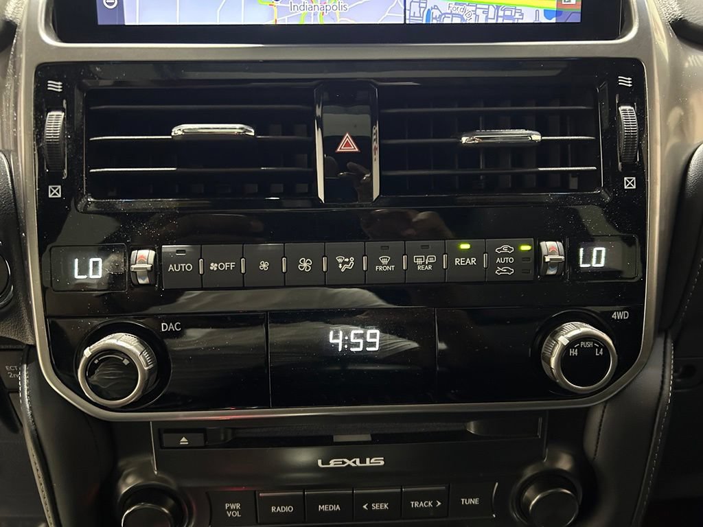 Used 2023 Lexus GX 460 Premium w/ Premium Package AWD/4WD image 22