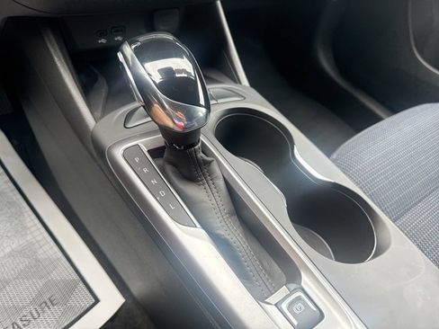 New 2026 Buick Envista Sport Touring FWD image 15